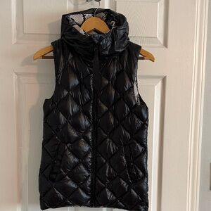 Lululemon Athletica Shiny Black Quilted Vest